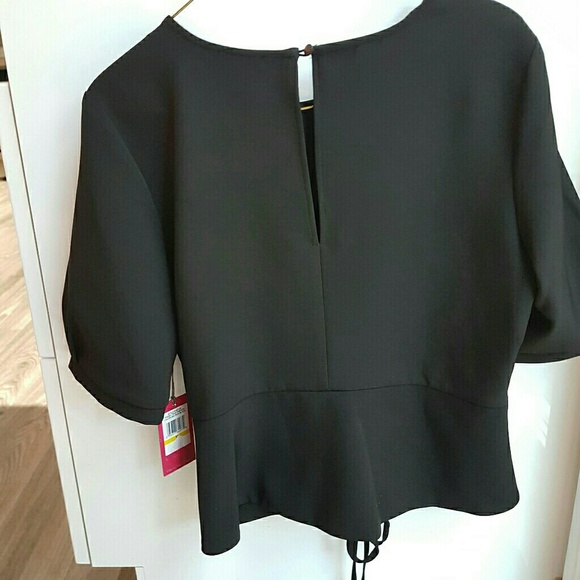 Vince Camuto Lace up tie front blouse Black Size M - Picture 5 of 8